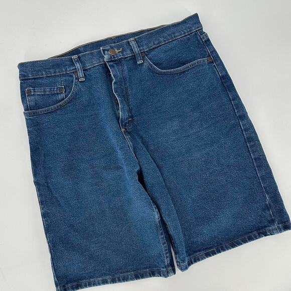 Y2K Wrangler Jean Shorts Jorts men’s size 33 x 9 Dark wash baggy - Picture 1 of 6